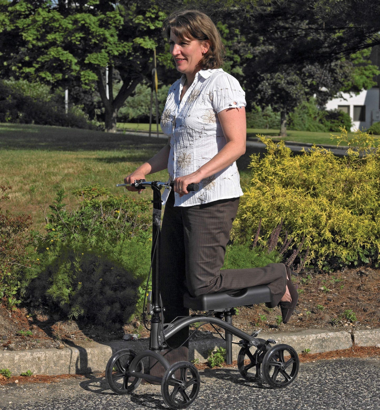 Light Weight Knee Walker & Knee Scooter 250 lbs