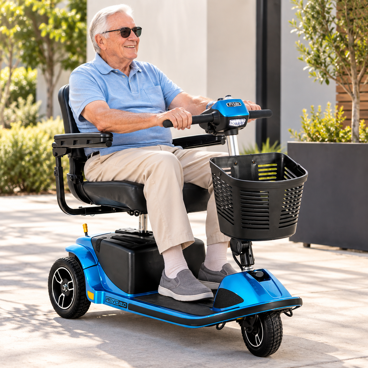 Revo 2.0 3-Wheel Heavy-Duty Mobility Scooter
