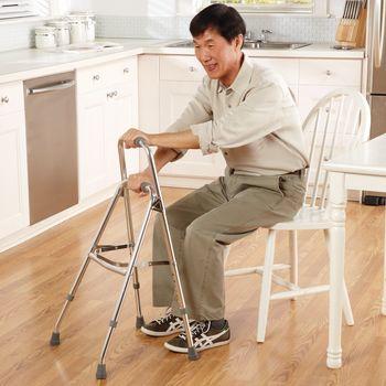 Hemi Walker, Adult